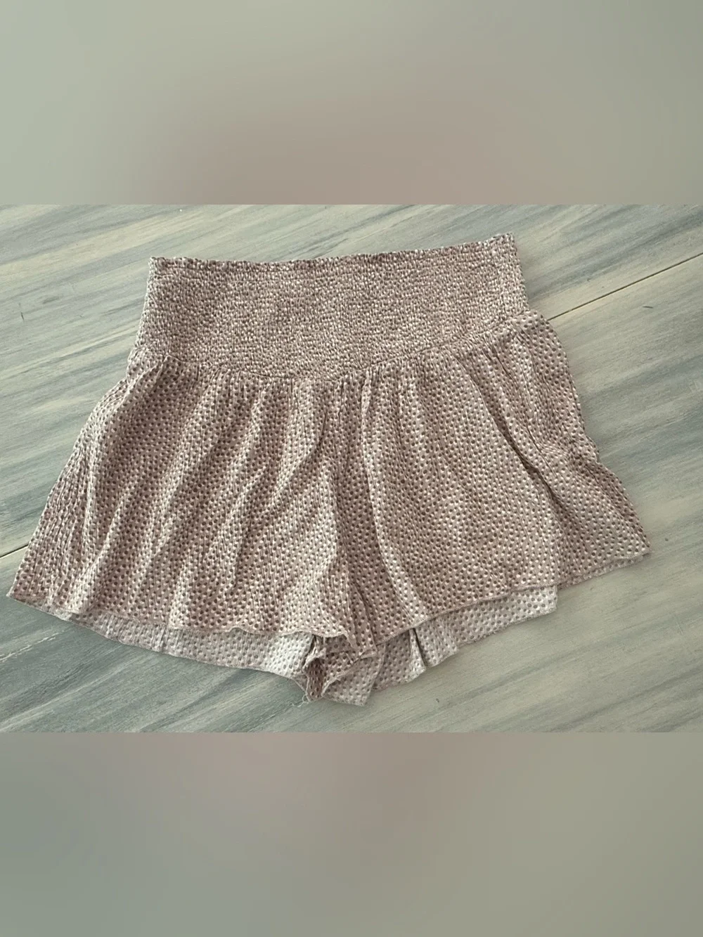 Aerie High Waisted Smocked Flutter Shorts Medium